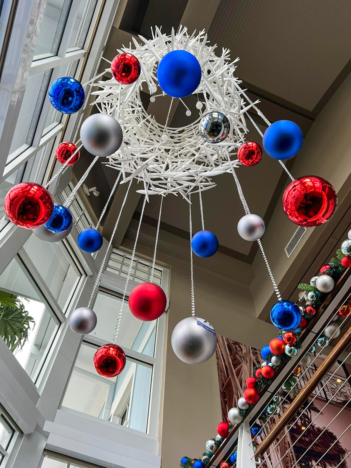Luxury Christmas Decorations in Miami prestigious hotels and resorts