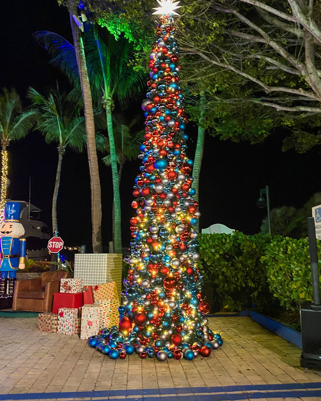 Christmas Decoration Trends in New York