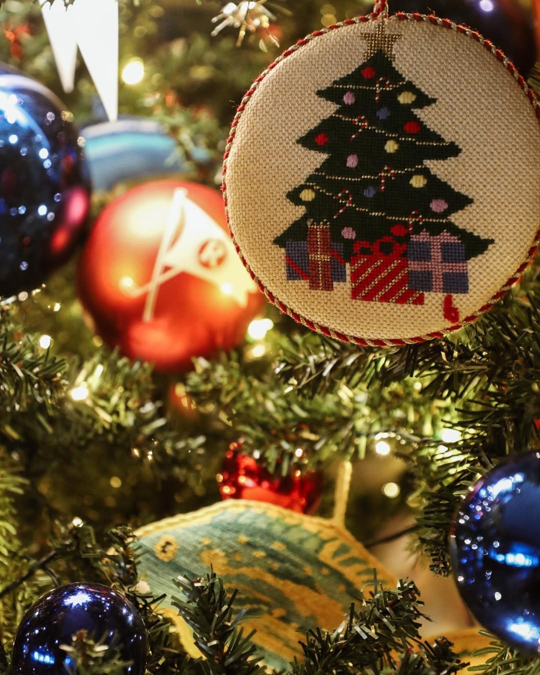 Commercial Luxury Christmas Decorations Florida